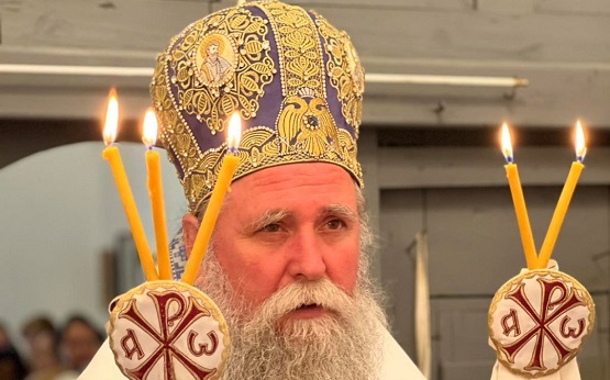 Митрополит Јоаникије богослужио у манастиру Светог Николе на Пелевом Бријегу