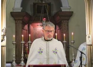ОТАЦ НЕМАЊА КРИВОКАПИЋ: ХРИШЋАНСКИ ЖИВОТ ДА БУДЕ СТАЛНИ ПОДВИГ КРОЗ СВЕТЕ ТАЈНЕ