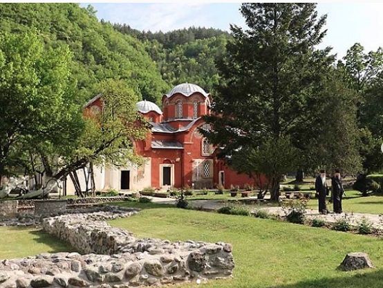 Устоличење Патријарха српског г. Порфирија у Пећкој Патријаршији