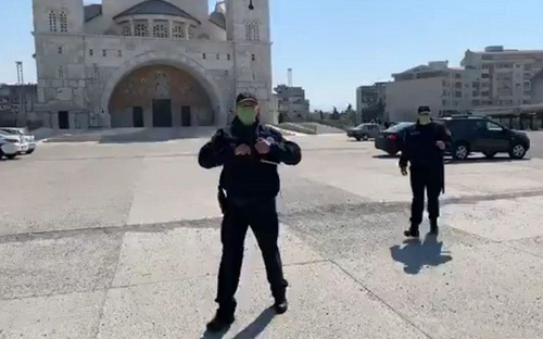 ХРА и ИА: Полиција допустила да се дан независности слави без ограничења, а учеснике “аутолитија” процесуирала
