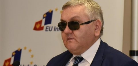 Раденко Лацмановић о преговорима са Владом: Замка за Цркву