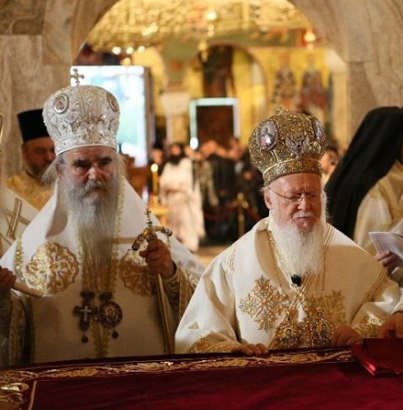 Васељенски Патријарх: Митрополија црногорско-приморска једина канонска Црква у Црној Гори
