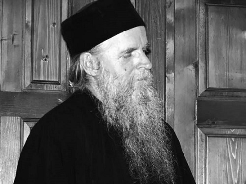 Митрополит Јоаникије сјутра служи заупокојену Литургију са опијелом јеромонаху Лазару (Стојковићу)