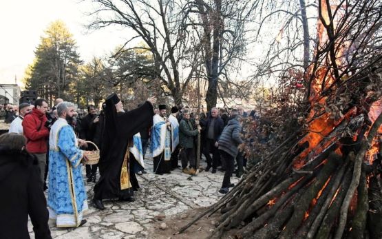 Митрополит Јоаникије на Цетињу: Мир Божији да измири браћу и да снагу да превазиђемо подјеле