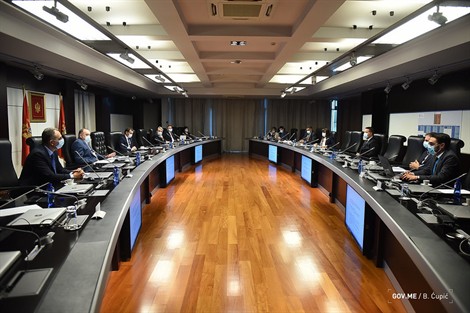 НКТ и даље несупјешно у мисији спасавања директора Вељовића