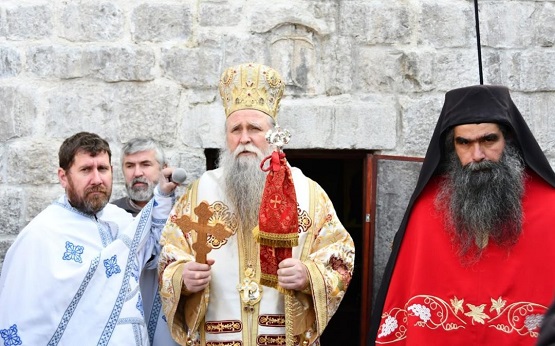 Митрополит Јоаникије на Савиндан богослужио на Савиној главици