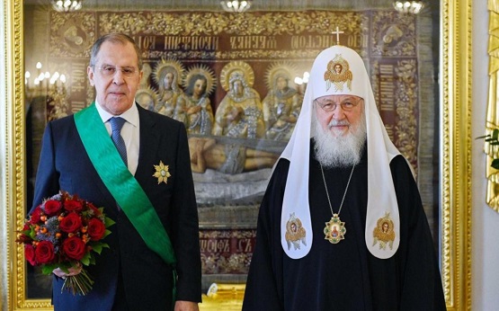 Патријарх Кирил одликовао министра Лаврова