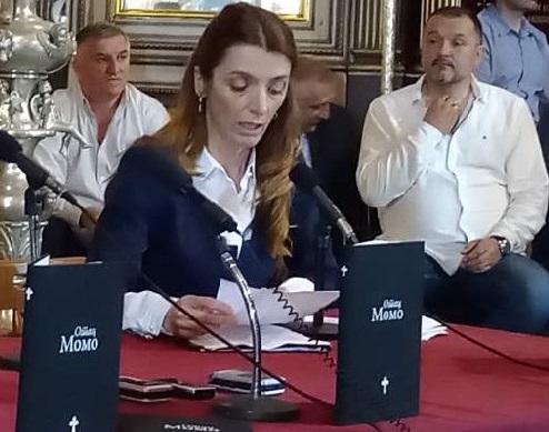 Проф. Љиља Чолан: Књигу је написао сам отац Момо, пером својих пријатеља, својих претходника и духовних чеда и гласом првог српског архиепископа, Светог Саве