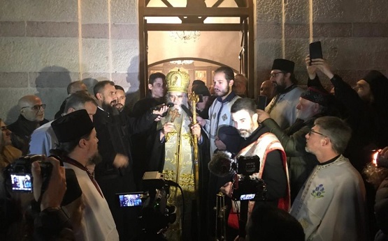 Митрополит Амфилохије: Ако Влада инсистира на безакоњу, ја као Митрополит кажем – доље безакона Влада!