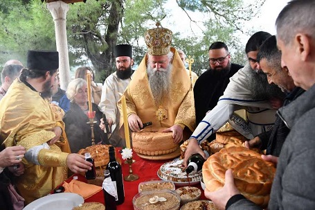 Митрополит Јоаникије: Небеска слава се осликава и на Светој служби и у нашим животима