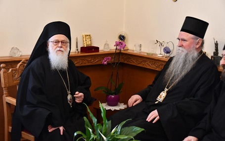 Митрополит Јоаникије у посјети Архиепископу тиранском Анастасију