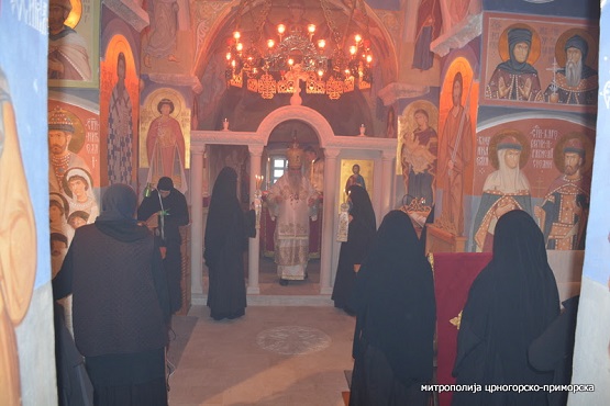 Патријарх јерусалимски благословио Цркву и вјерни народ у Црној Гори