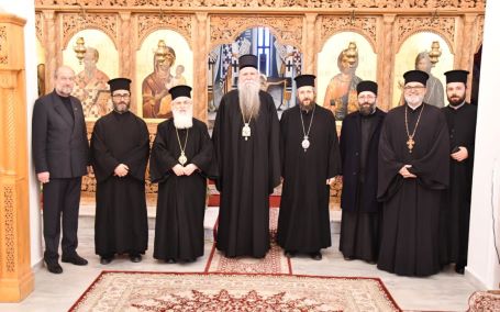 Митрополит Јоаникије посјетио Манастир Светог Власија у Драчу