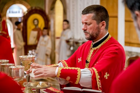 Отац Гојко Перовић: Треба да се вратимо Цркви, светињи, Јеванђељу