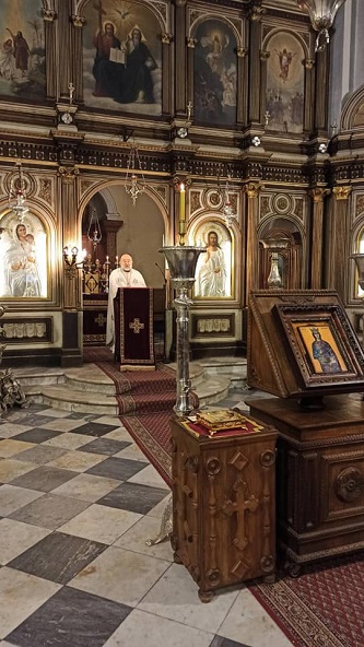 Света Литургија у цркви Светог Николе у Котору на празник Св. Варваре