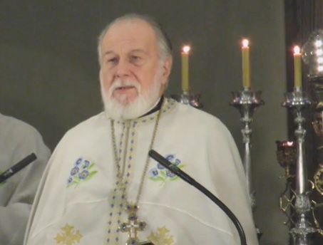 ОТАЦ МОМЧИЛО КРИВОКАПИЋ: ЗА САДА САМО МОЛИМО СЕ БОГУ, А АКО ЗАТРЕБА БОРИЋЕМО СЕ МАЛО ДРУГАЧИЈЕ, КАО НАШИ ПРЕЦИ