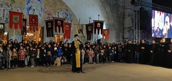 Отац Момчило Кривокапић: Ми бранимо Црну Гору, ми смо Црна Гора