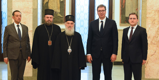 У Црној Гори политика се мијеша у унутрашње уређење Цркве