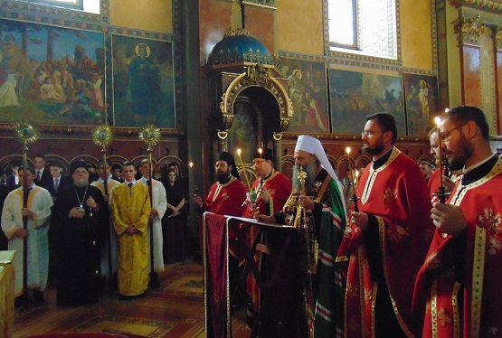 Патријарх Порфирије: Црква православна је у Карловачкој митрополији показала снагу духа, вере у Христа