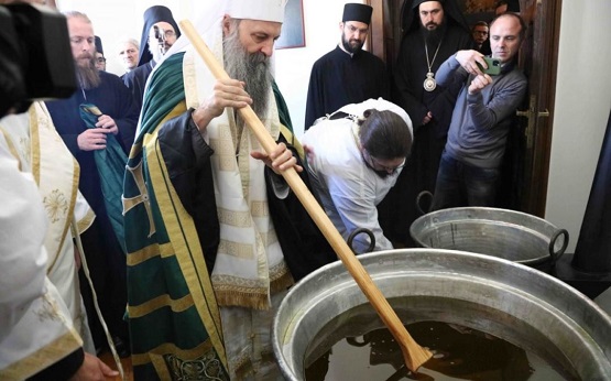 У Патријаршији српској отпочео свети чин мироварења