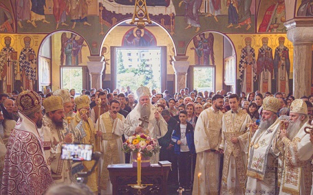 Годишњи помен светопочившем Митрополиту Амфилохију: Велики Христов јерарх