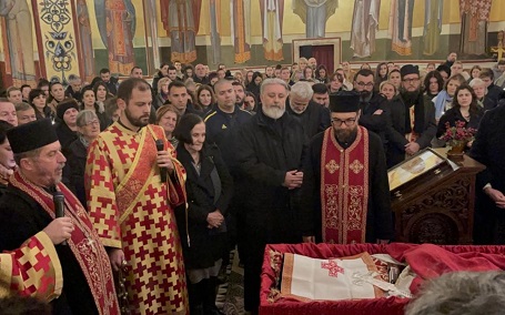 Помен протођакону Владимиру Јарамазу: Умилно из свег срца и гласа служио је Васкрслом Господу