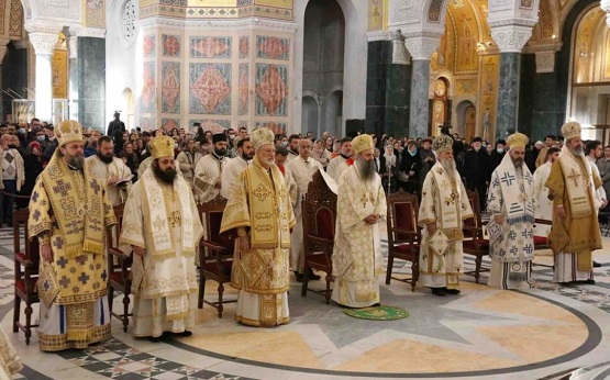 Патријарх Порфирије по први пут началствовао Литургијом у Спомен храму Светог Саве на Врачару