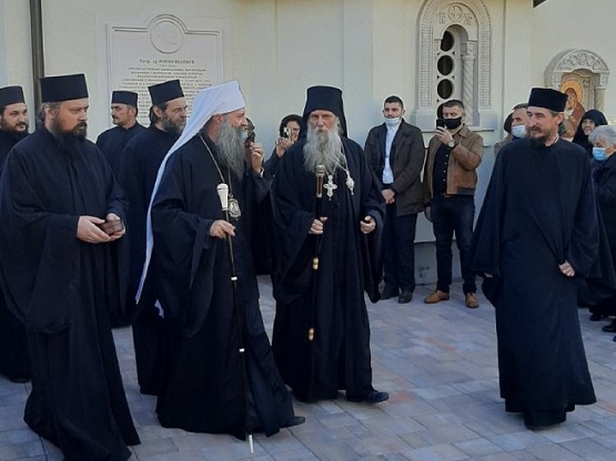 Патријарх Порфирије: У Јасеновцу је најбоље да се ћути и моли