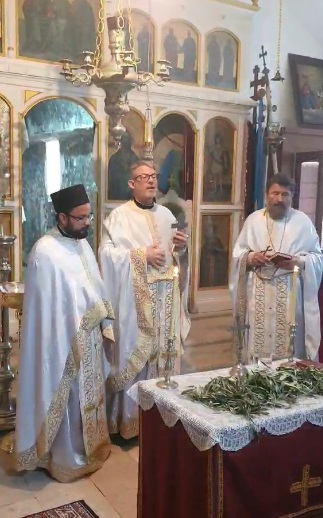 ПРИМОПРЕДАЈА ОРАХОВАЧКО-ПЕРАШКЕ ПАРОХИЈЕ