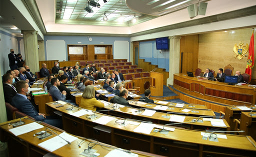 Скупштина Црне Горе поново усвојила измијењени Закон о слободи вјероисповијести