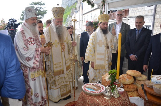 Прослава празника Светог Василија Острошког у острошкој светињи