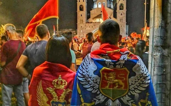 Опростите, ми ипак остасмо